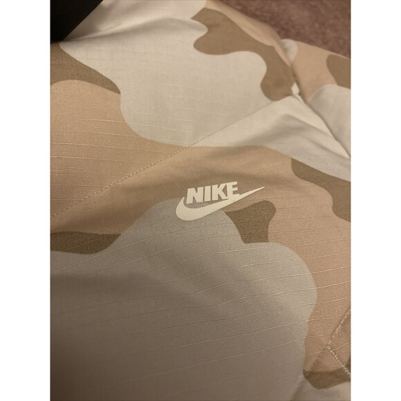Nike Men's Sportswear Thermal Hooded Windrunner Camo Jacket Tan Large DQ4935-072 - Picture 5 of 7